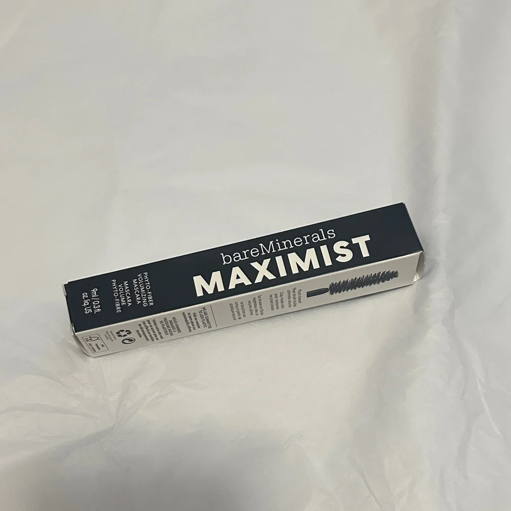 bareMinerals Maximist Volumizing Mascara - Black